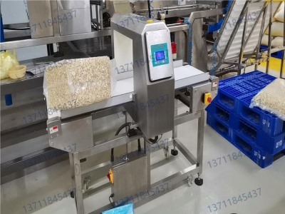 越南某食品廠使用金屬探測儀